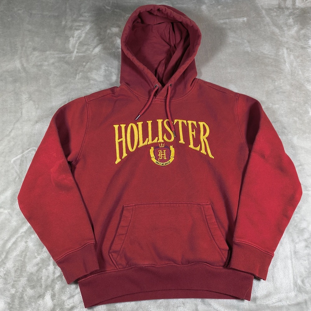 Hollister Hoodie Mens XS Red Embroidered Pullover Collegiate Preppy Y2K Crest